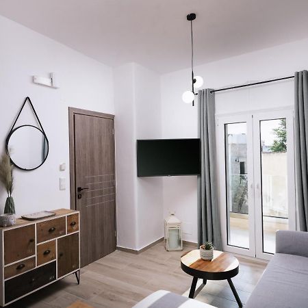 Central Apartments “Evanthia” Pitsidia Esterno foto