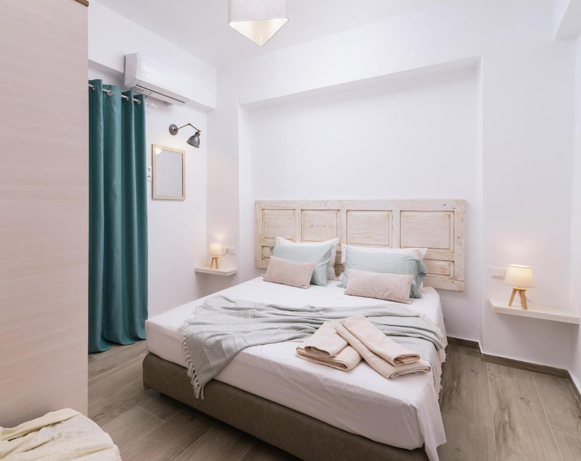 Central Apartments “Evanthia” Pitsidia Esterno foto